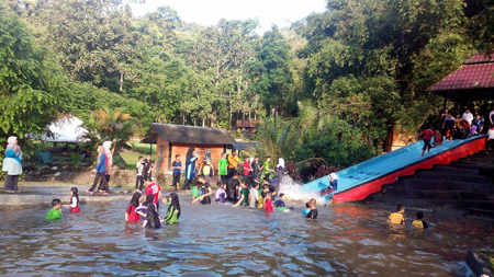 Nur Laman Bestari Eco Resort Sungai Tua Laman Bestari Ulu Yam