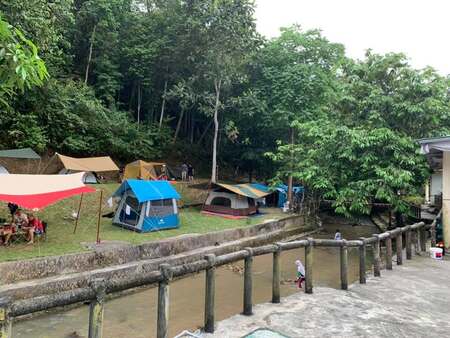 Campsite Sungai Semungkis